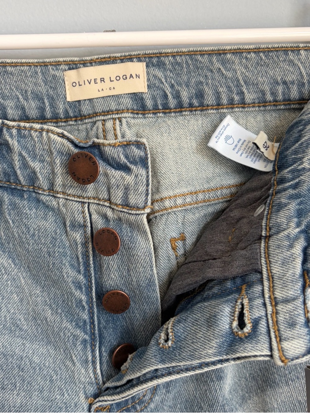 NWT Oliver Logan Chester Slim Straight Jeans Light Indigo Worn 2/26 - Picture 9 of 9